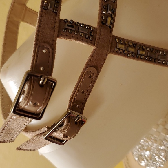 Vince Camuto sexy sandels sz 9 - Picture 8 of 9